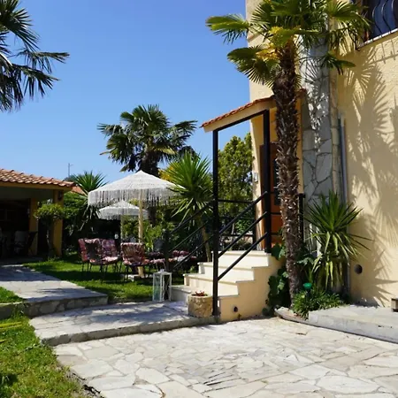 Vaso With Jacuzzi Apartment