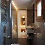 Vaso With Jacuzzi