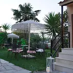 Vaso With Jacuzzi *