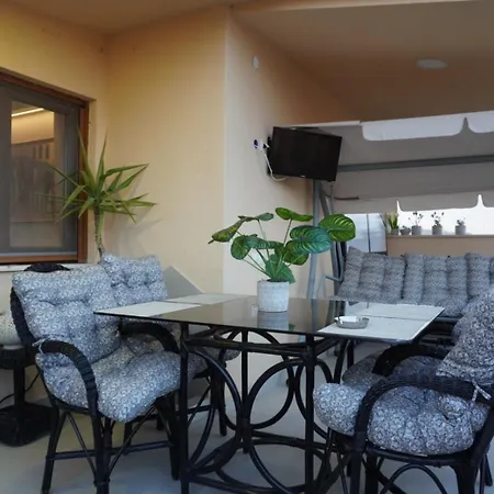 Apartment Vaso With Jacuzzi Epanomi